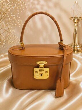 Authentic Gucci Vintage Leather Vanity Top Handle Bag Brown Train Case Gold Lock